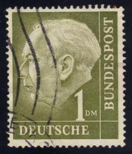 Germany #719 Theodor Heuss; Used