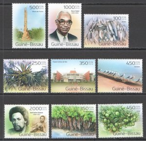 A1377 2013 Guinea-Bissau Fishes Nature Birds Famous People Set Mnh Stamps