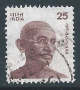 India #677 Used 25(p) Mahatma Gandhi