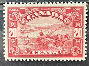 Canada #157 MLH- SCV=$65.00