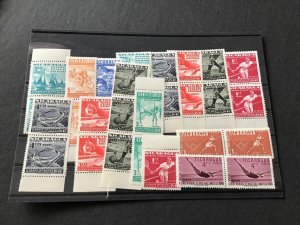 Nicaragua mint never hinged stamps pairs Ref 49991
