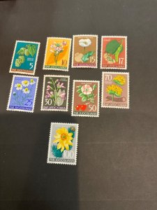Stamps Yugoslavia Scott #424-32 never hinged