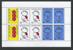 NETHERLANDS  # SC B452 - 5a  MNH