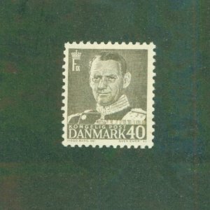 DENMARK 322 MH BIN $0.95
