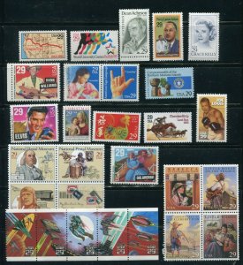 US 1993 Commemorative Year Set Stamps From Year Book WITH Mounts