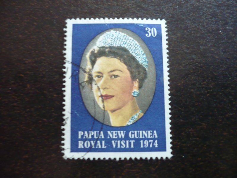 Stamps - Papua New Guinea - Scott# 398 - Used Part Set of 1 Stamp