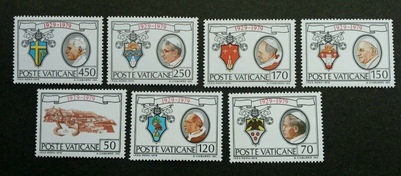 Vatican Vatican State 1979 Emblems Pope (stamp) MNH