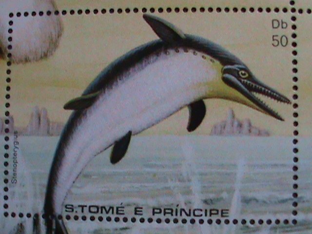 ST. THOMAS-1992 -PREHISTORY ANIMALS-CENTENARY OF CHARLES DARWIN MNH-S/S-VF