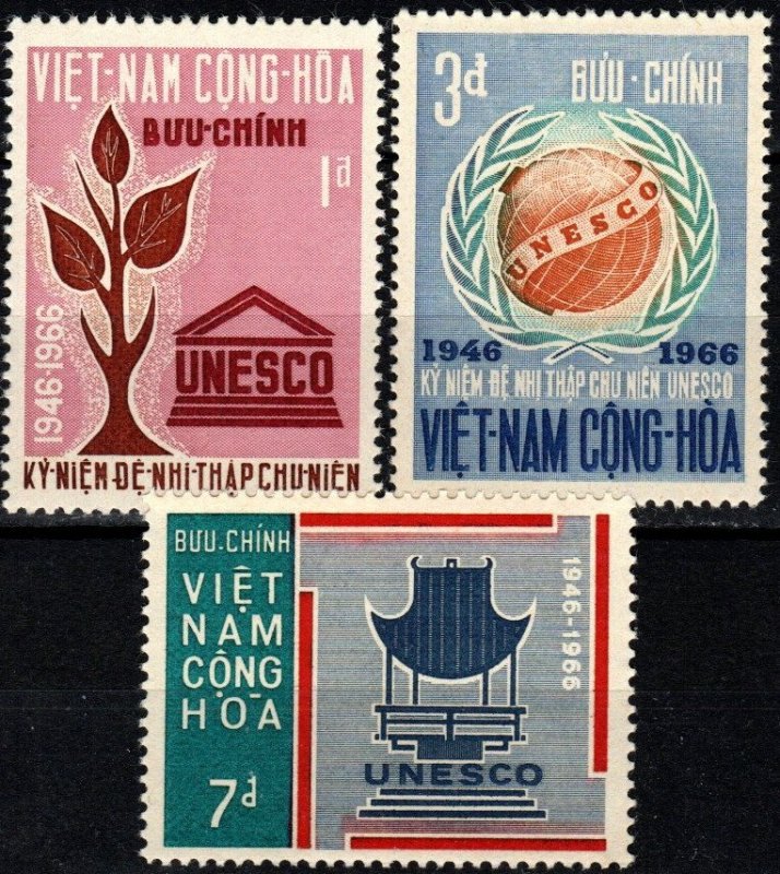 Vietnam #298-300 MNH CV $3.50