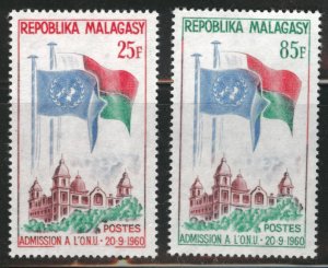 Madagascar Malagasy Scott 326-327 MNH** Flag  stamp set