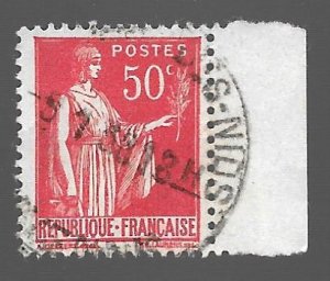 France 1932 - U - Scott #267 *