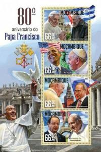 Mozambique - 2016 Pope Francis - 4 Stamp Sheet - MOZ16224a