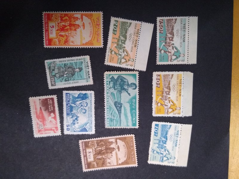 selection Vietnam (North) (10) CV $30