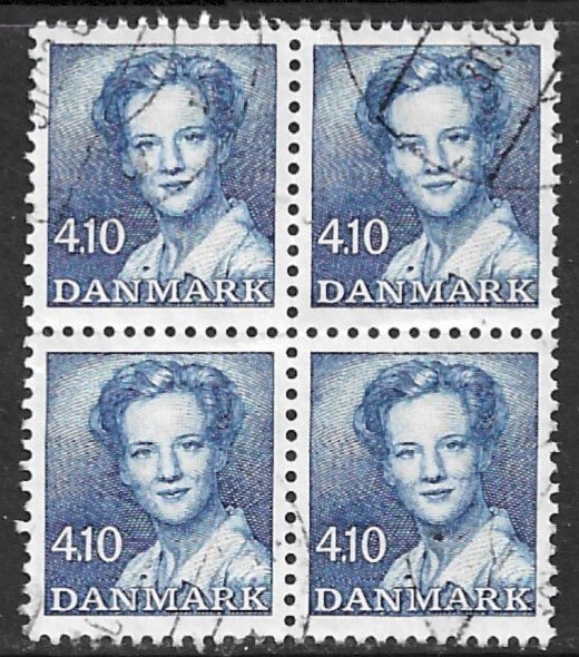 DENMARK 1986-90 4.10k Queen Margrethe II Portrait Issue Block of 4 Sc 801 VFU