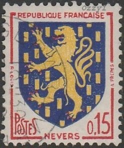 France #1042 1962 15c Arms of Nevers USED-VF-HM.