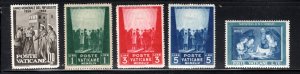 VATICAN Various stamps