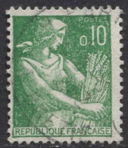 France #833A Farm Women Type Used CV$0.30