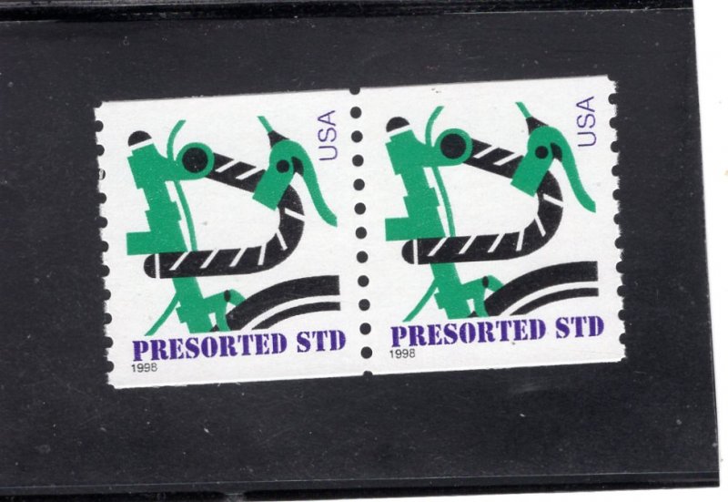 3229 Modern Bicycle, MNH coil pair