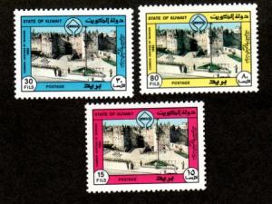 Kuwait # 924-926 Mint NH!
