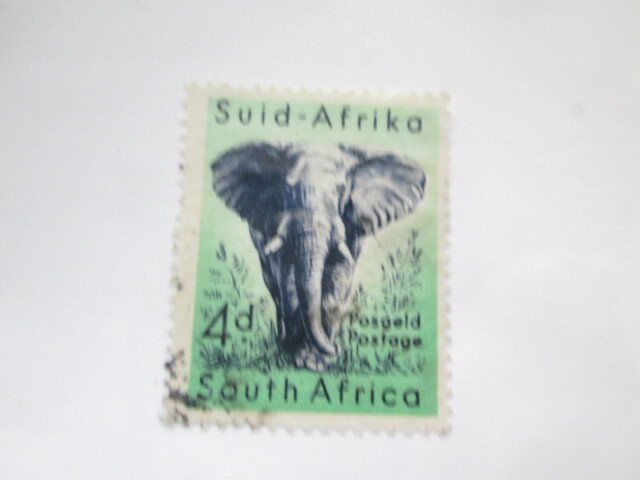South Africa #224 used  2023 SCV = $0.50
