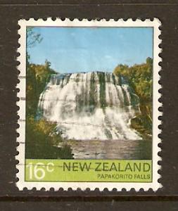 New Zealand   #607  used  (1976)  c.v. $0.85