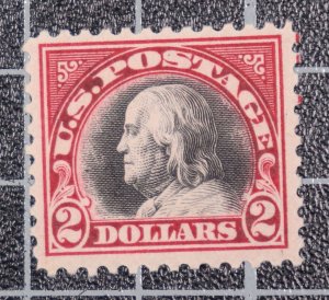 Scott 547 - $2.00 Franklin - MNH - Nice Stamp - SCV - $275.00