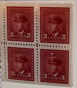 Canada Stamps # BK35C MNH VF Booklet Scott Value $30.00