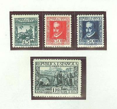 SPAIN #552-555 CHOICE SET  VERY FINE VERY LIGHT HINGED OR...