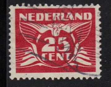 Netherlands   #243N  used  1941  flying pigeon 25c