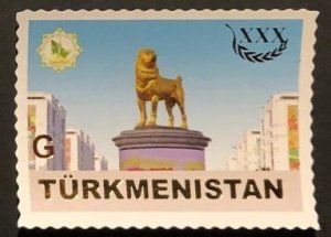 Turkmenistan 2021 Gold Alabay Dog monument in Ashgabad stamp MNH