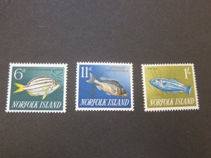 Norfolk Island 1962 Sc 50,54-5 MNH