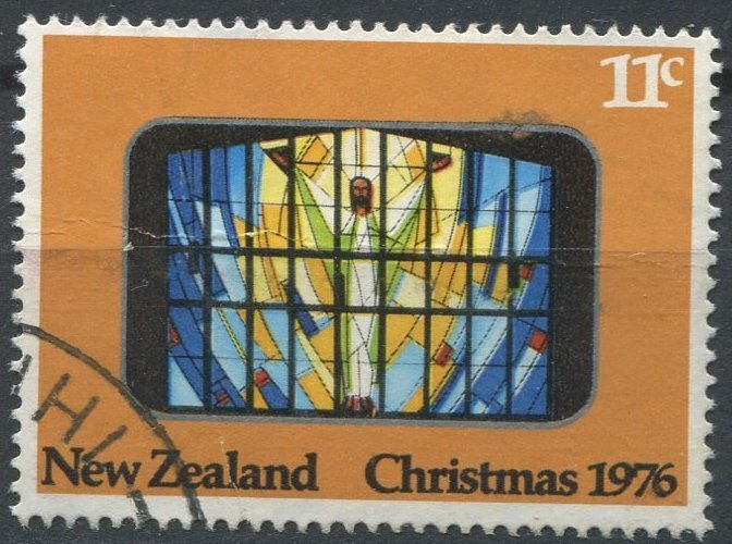 New Zealand Sc#609 Used, 11c ocher & multi, Christmas 1976 (1976)
