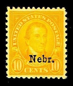 momen: US Stamps #679 Nebr Mint OG SUP