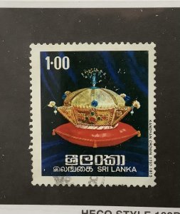 Sri Lanka 1977  Scott 518  used - 1r,  Kandyan Crown