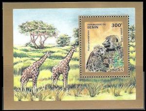 1995	Benin	643/B10	Fauna — Monkey