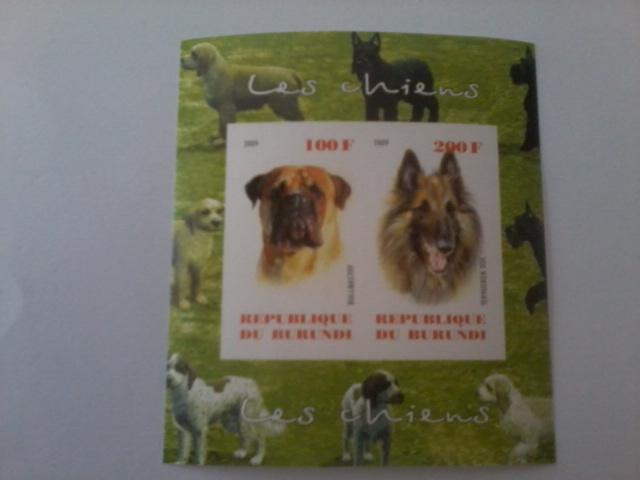 BURUNDI SHEET IMPERF DOGS