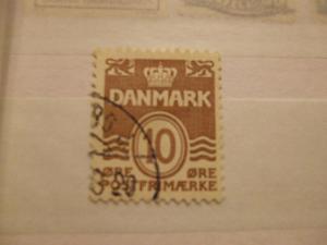 Denmark #229 used (reference 1/3/8/8)
