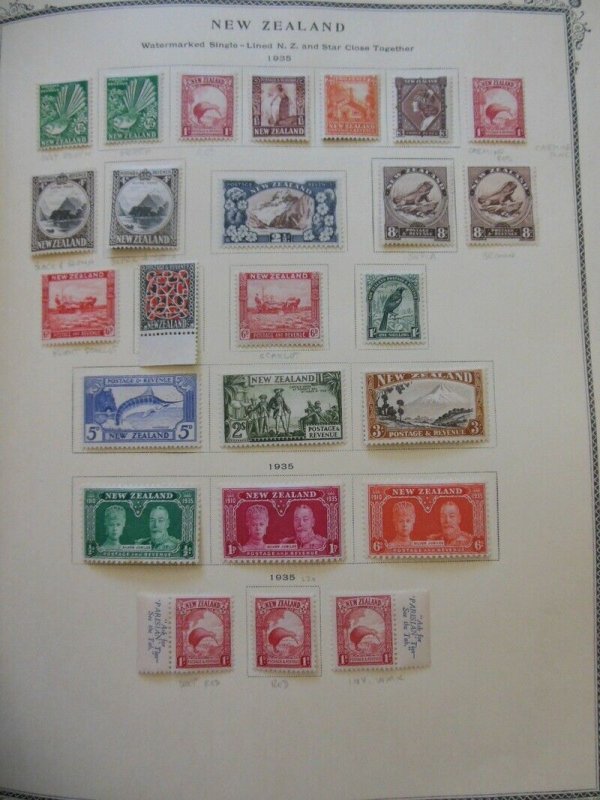 EDW1949SELL : NEW ZEALAND An Exceptional 20th Century collection. Catalog $18479