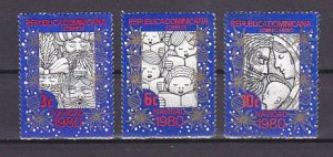 Dominican Rep., Scott cat. 838-839, C327. Christmas issue. ^