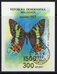 Thematic stamps MALAGASY REPUB. 1992 BUTTERFLY min sheet used