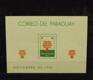 15177   PARAGUAY   MNH # 621a      Souvenir Sheet          CV$ 15.00