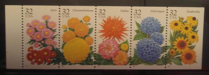 U.S. Scott #2997a Flower Stamp - Mint NH Booklet