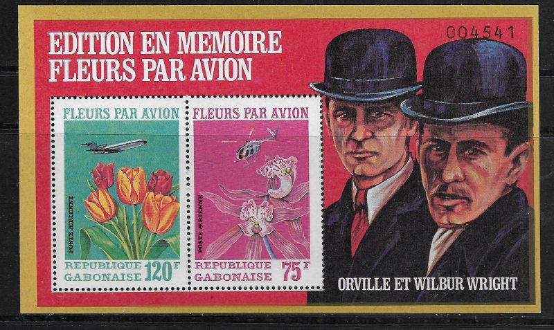 GABON   C111A  MNH   FLOWERS, SOUVENIR SHEET 1971