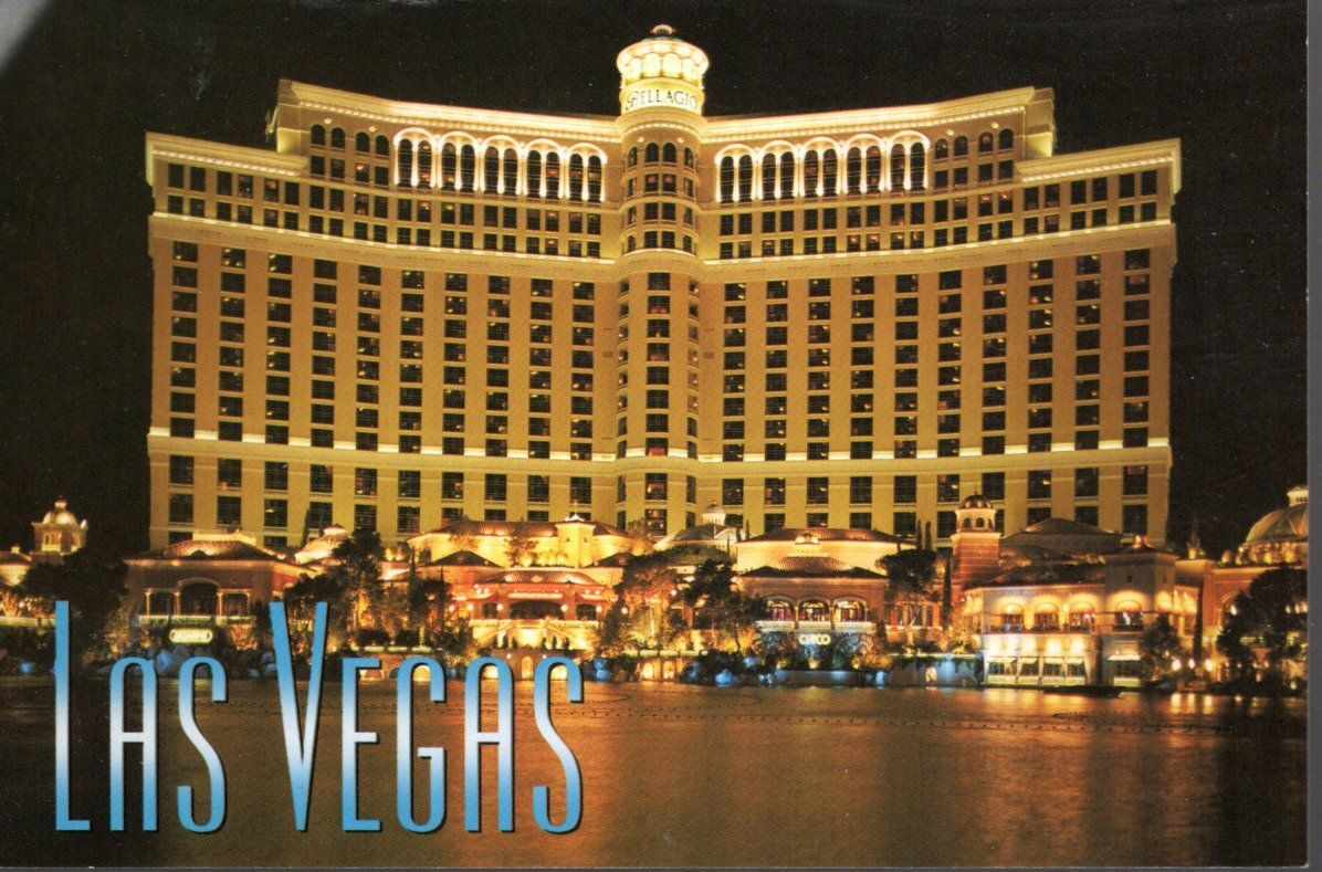 Mandalay Bay – PostcardsFromTheNet