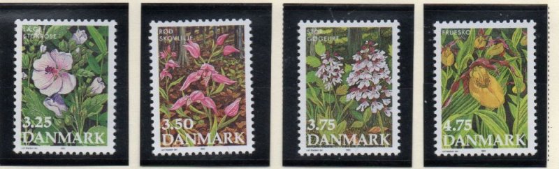 Denmark  Scott  920-23 1990 Endangered Plants stamp set mint NH