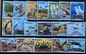 BOTSWANA 1982 BIRDS SET SG515/532 SUPERB USED. CAT £50