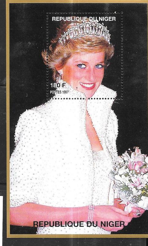 Niger- 1997 Souvenir Sheet Princess Diana Wearing Tiara