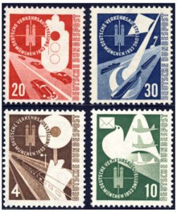 Scott #698-701 Train and hand signal MNH