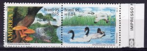 Brazil 1995 Sc#2559a AMERICA (Upaep) Mushrooms-Swans Pair (1) MNH