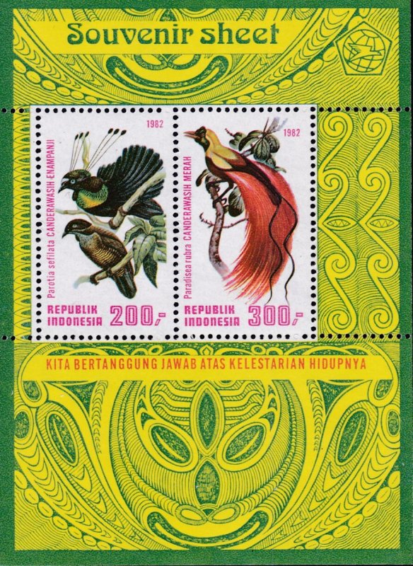 Indonesia 1982 Red Birds of Paradise Souvenir Sheet  VF/NH